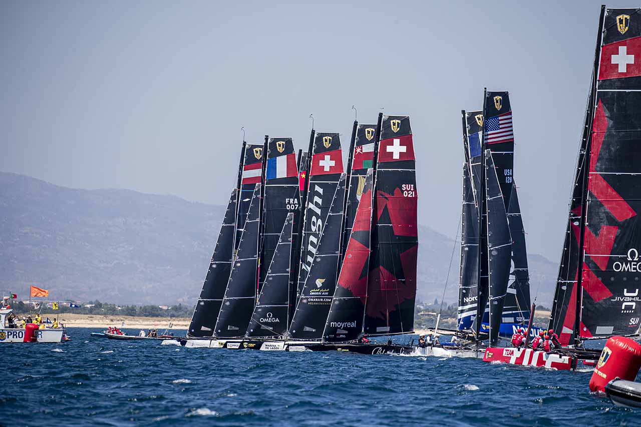 The GC32 lineup on starting position.
